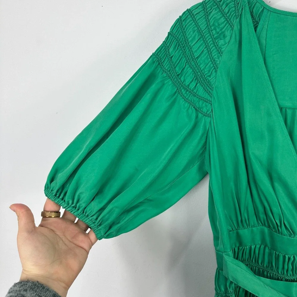 Ted Baker Green Babydoll Mini‎ Dress Womens 1 Small Vegan Silk Smocked Feminine